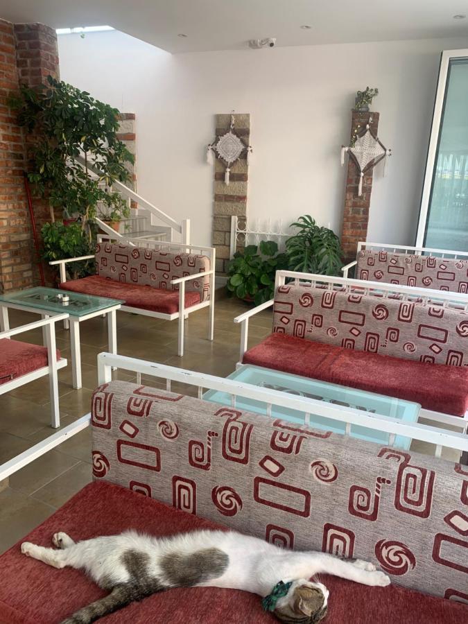 Hotel Soan Sarande Bagian luar foto