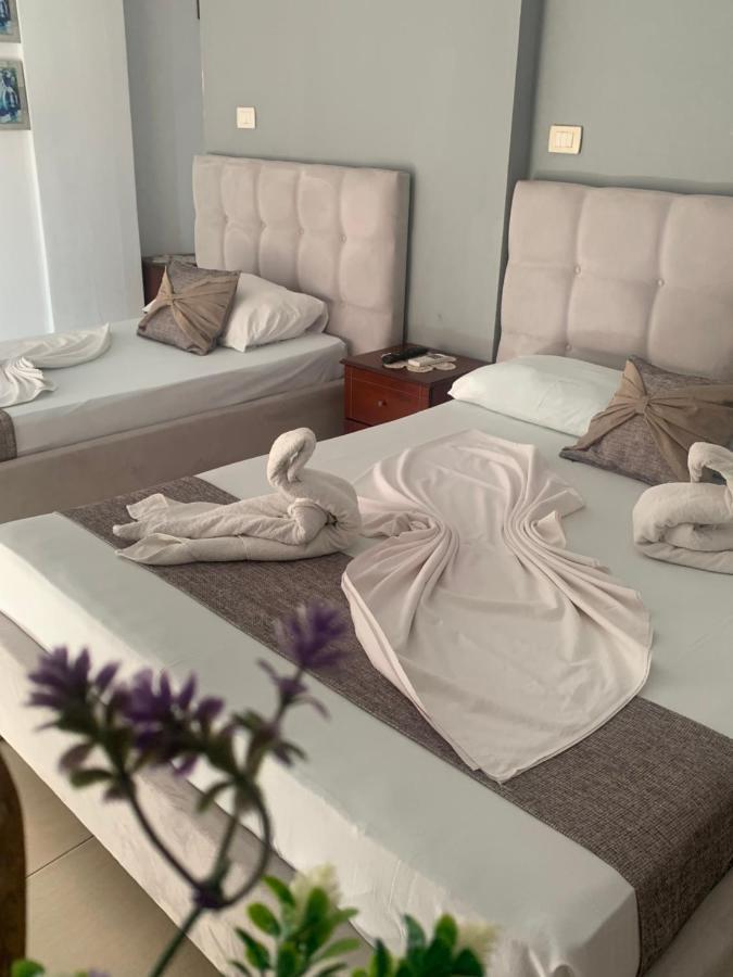 Hotel Soan Sarande Bagian luar foto