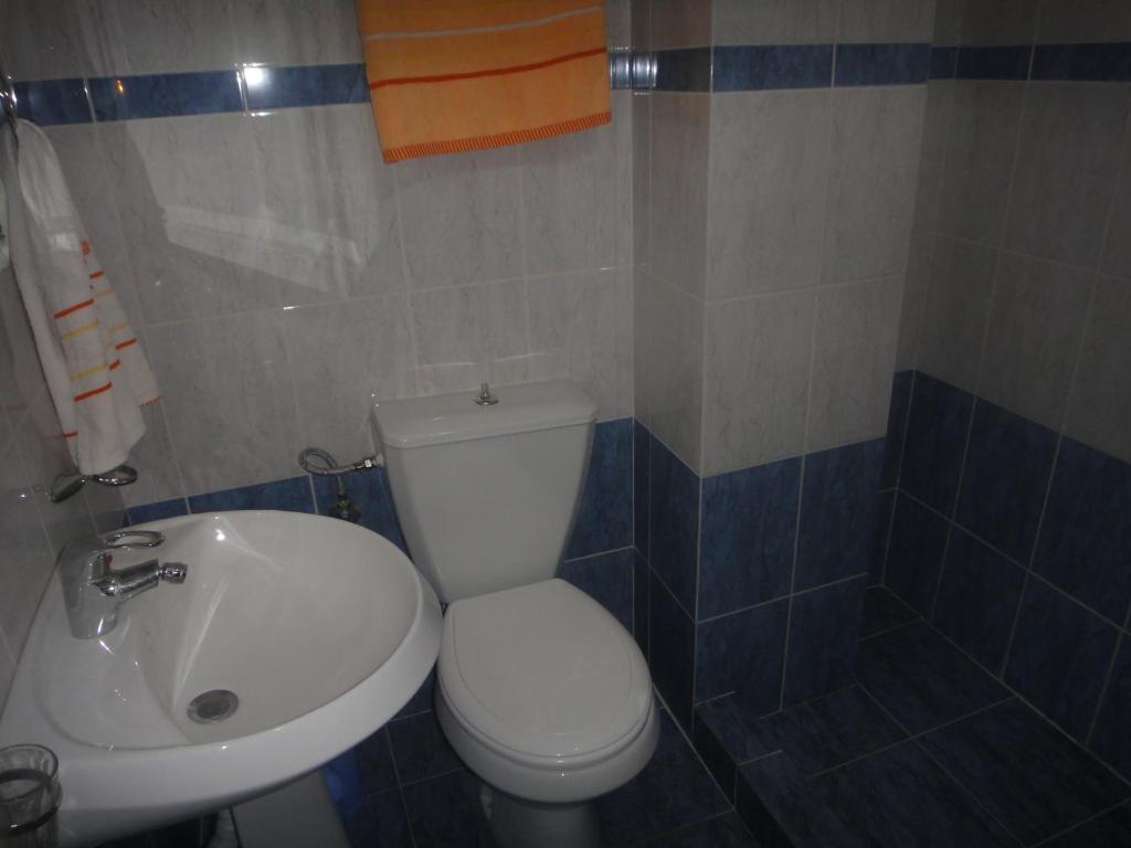 Hotel Soan Sarande Bagian luar foto