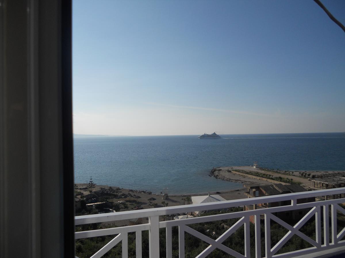 Hotel Soan Sarande Bagian luar foto