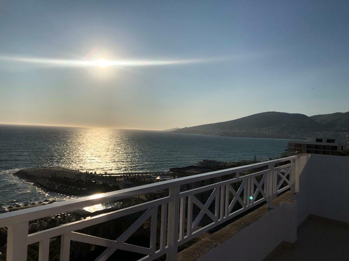 Hotel Soan Sarande Bagian luar foto